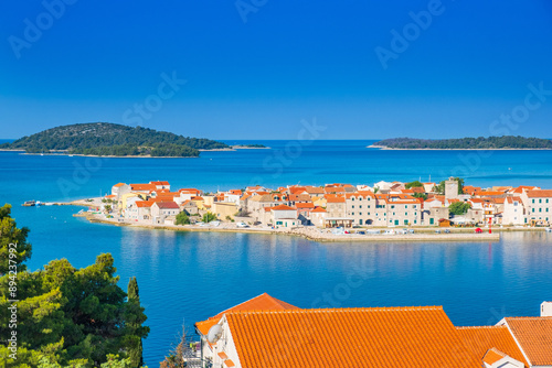 Obraz na płótnie Amazing Adriatic seascape, Krapanj island near Sibenik, Dalmatia, Croatia w salonie