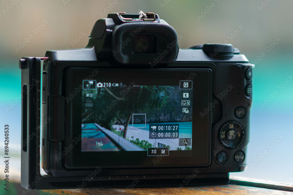 digital slr camera with lens digital slr camera with lens