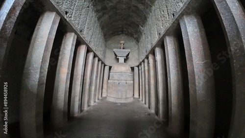 Fotografie chaitya hall of Bedse Cave, Maval taluka, Pune, Maharashtra
