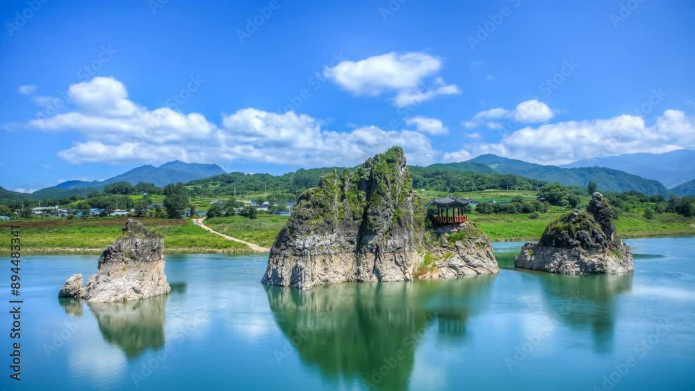 It shows the natural scenery of Korea It shows the natural scenery of Korea