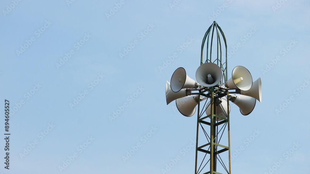 There are several mosque loudspeakers. As a loudspeaker There are several mosque loudspeakers. As a loudspeaker