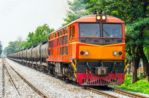 Train transporting crude oil From the oil refinery to the port