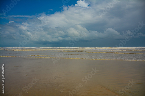 Fototapeta Naklejka Na Ścianę i Meble -  beach and sky tajpur digha