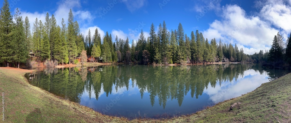 Fototapeta premium mountain lake