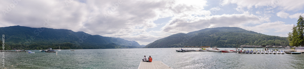 Fototapeta premium Natural beauty of the Cultus Lake in Chilliwack, Fraser Valley, BC, Canada on a cloudy day