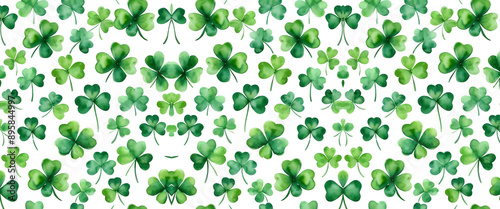 St. Patrick's Day background seamless pattern isolated on transparent background, shamrock leaf, clover leaves, watercolor style