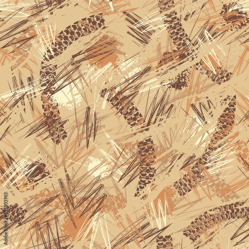 Seamless beige camouflage pattern with chaotic grunge zigzag lines. Frayed texture, smudge paint. Dense random chaotic composition. For apparel, fabric, textile, sport goods. Grunge style