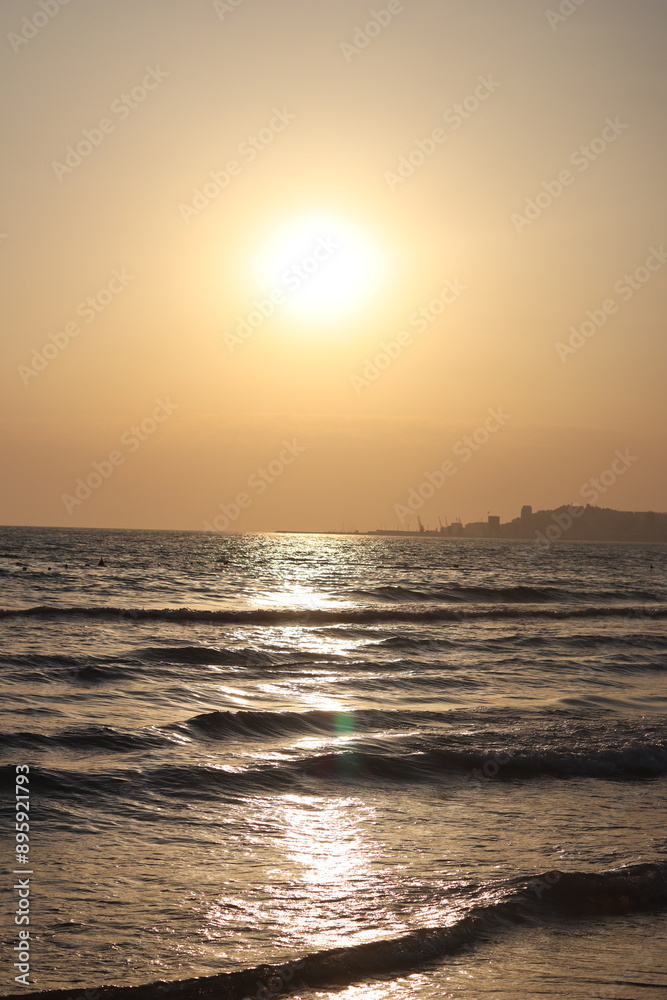 Obraz premium sunset over the sea