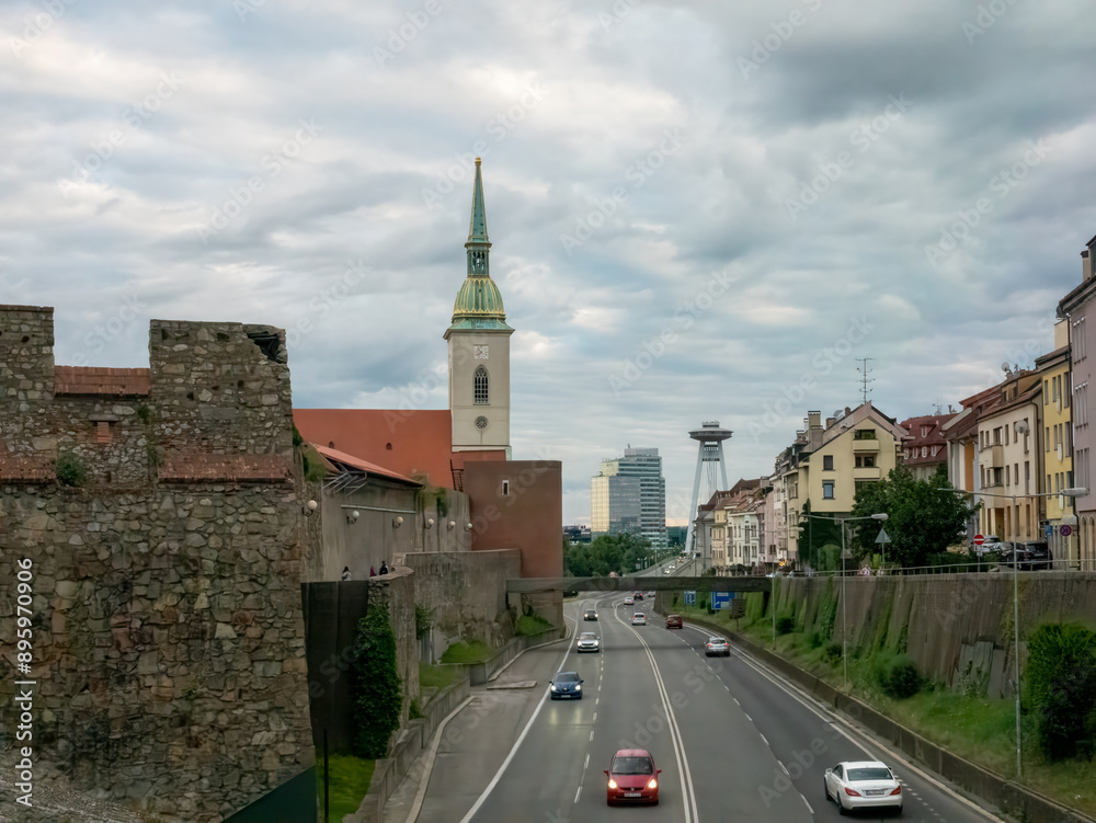 Obraz premium St Martin's Cathedral in the historical city center of Bratislava below Bratislava Castle, Slovakia
