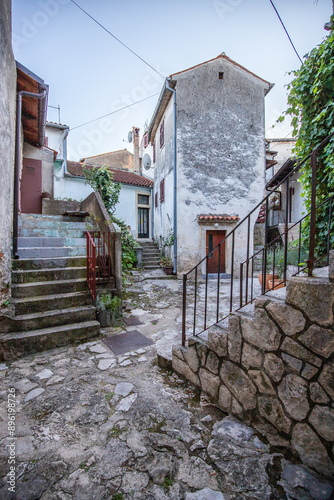 Fototapeta Naklejka Na Ścianę i Meble -  Old, historic, dreamy mountain village. Narrow streets, old houses in a romantic setting. Beautifully landscaped place with small paths and squares Mošćenice, Moscenicka Draga, Istria, Croatia
