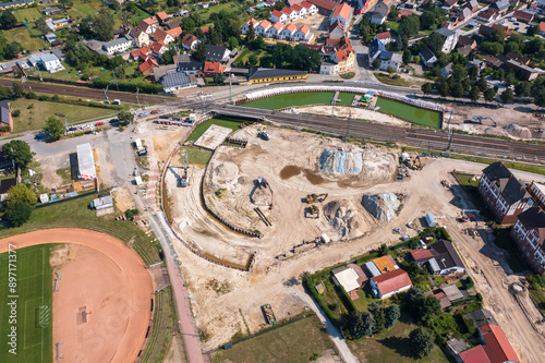Obraz na płótnie Baustelle einer Unterführung unter den Gleise hindurch w salonie