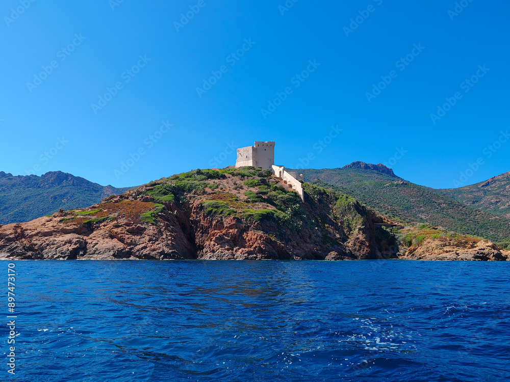 Calanques de Piana - Golfe de Girolata - Réserve Naturelle de Scandola - Depuis la mer Calanques de Piana - Golfe de Girolata - Réserve Naturelle de Scandola - Depuis la mer