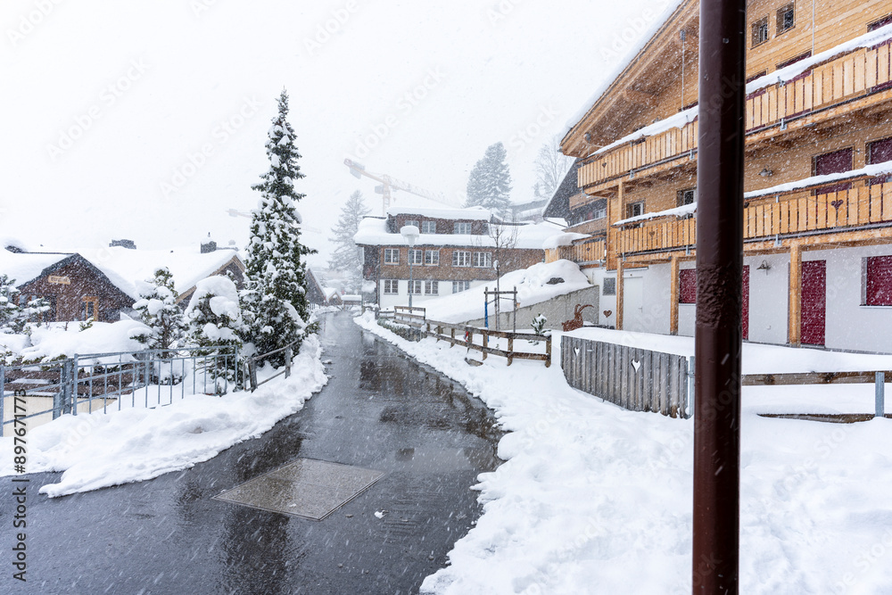 Obraz premium Montagne neigé en Suisse