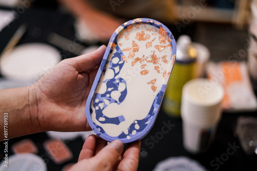 Making plaster casts with polymer plaster. Artistic workshop for kids. 