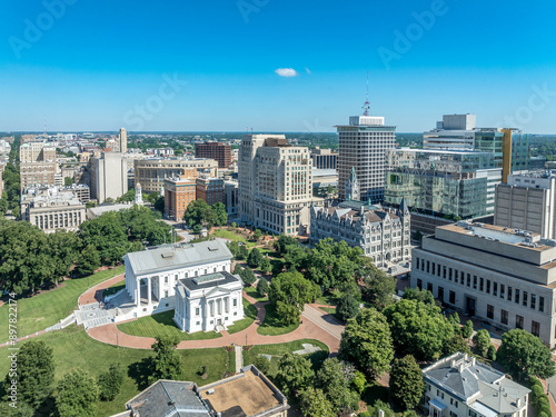 Obraz na płótnie Aerial view of capitol square in Richmond with Virginia state capital, executive mansion, department of agriculture, old city hall, skyline w salonie
