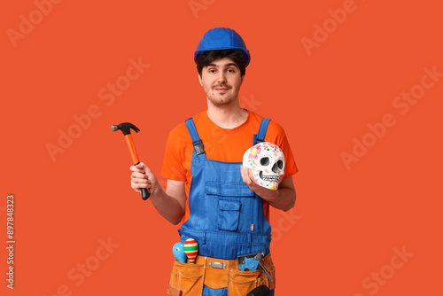 Young male construction wor...