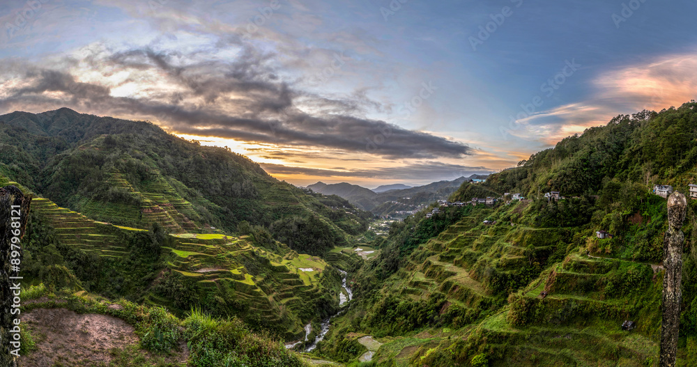 Fototapeta premium Panoramic wide angle view of the Banaue rice terraces and valley