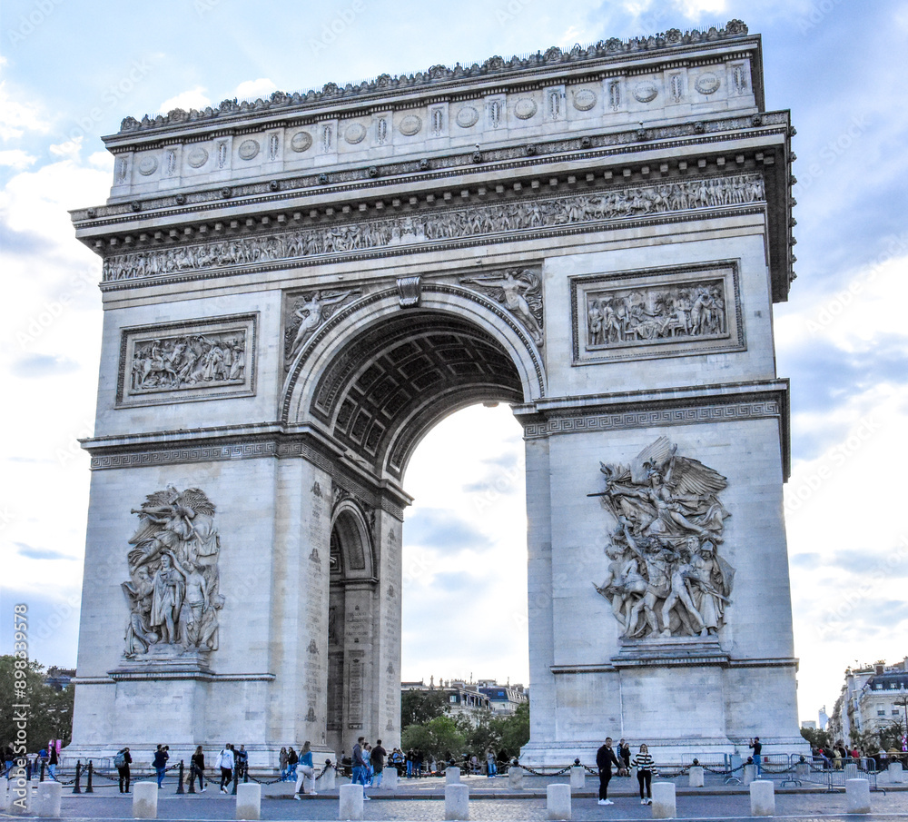 Obraz premium France. Paris. Triumphal Arch. Attractions