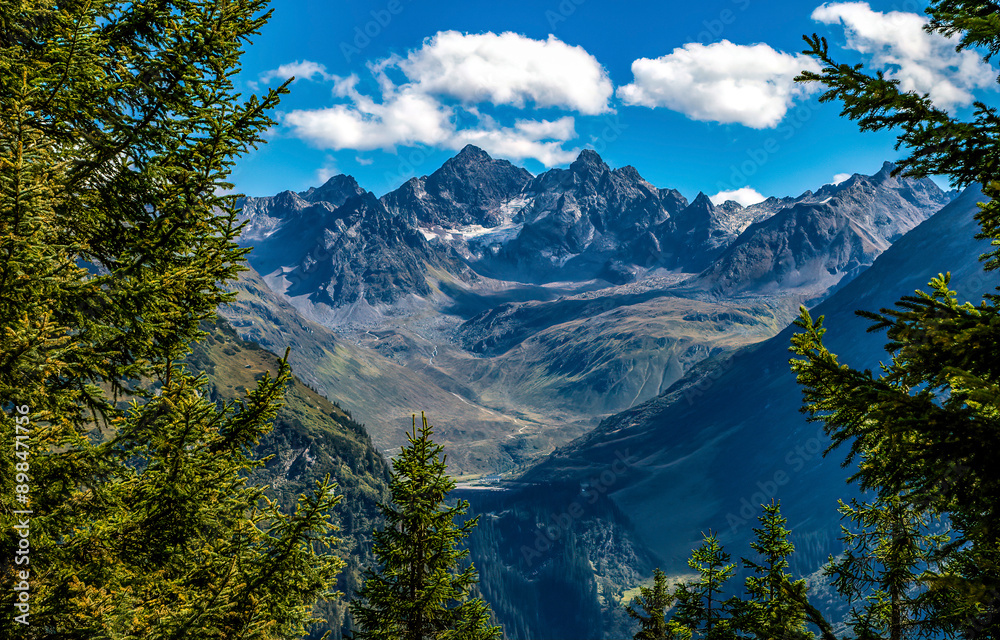 Mountain view. Mountain scene Mountain view. Mountain scene