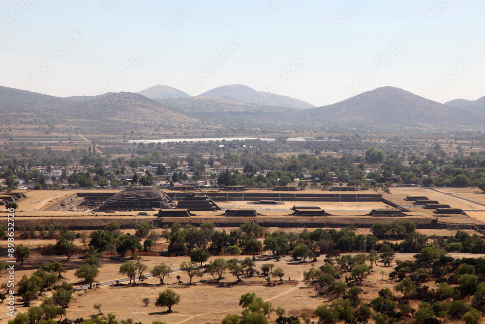 Naklejka premium Teotihuacan archaeological zone at Teotihuacan, Mexico