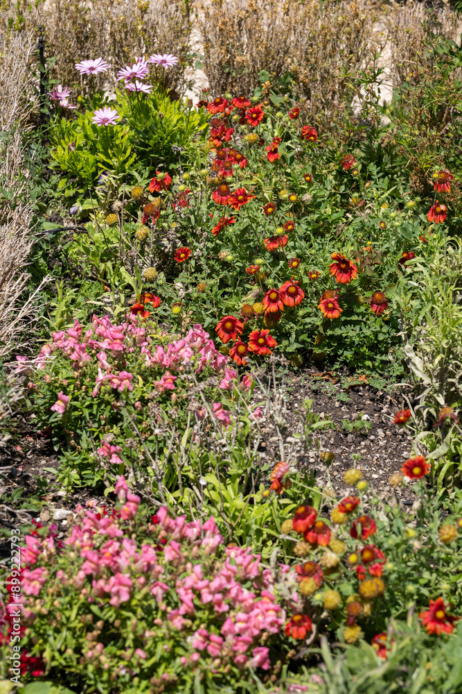 Jardin botanique de La Garde-Adhémar Jardin botanique de La Garde-Adhémar
