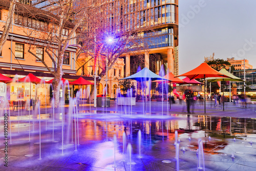 Parra Fountain Square Close
