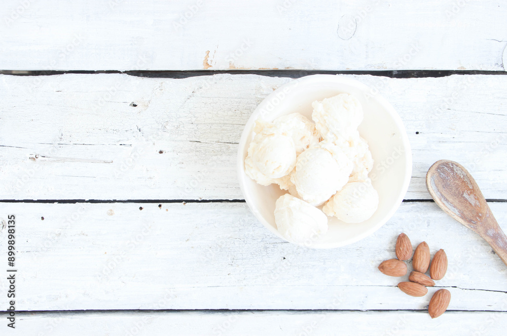 Ketogenes Eis Mandel Mandeleis Eiscreme selber machen Ketogenes Eis Mandel Mandeleis Eiscreme selber machen