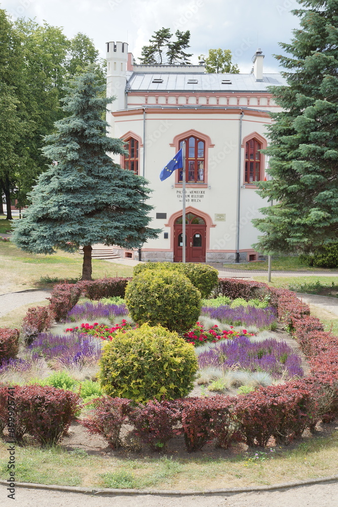 Kętrzyn. Budynek Loży Masońskiej. Polska - Mazury - Warmia.