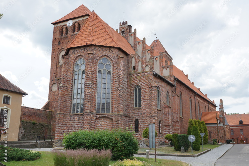 Kętrzyn. Bazylika pw. św. Jerzego. Polska - Mazury - Warmia.