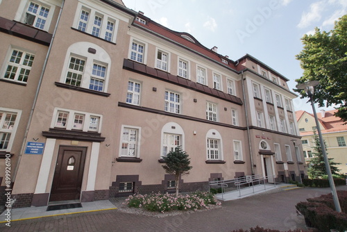 Obraz na płótnie Urząd Gminy Ostróda. Polska - Mazury - Warmia. w salonie