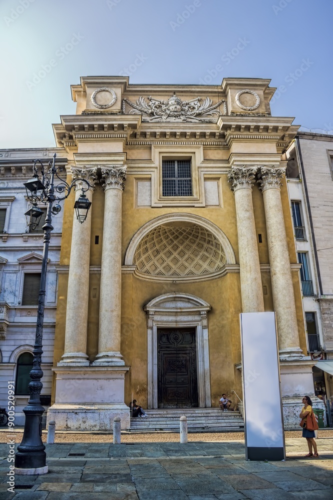 parma, italien - chiesa di san pietro an der piazza garibaldi