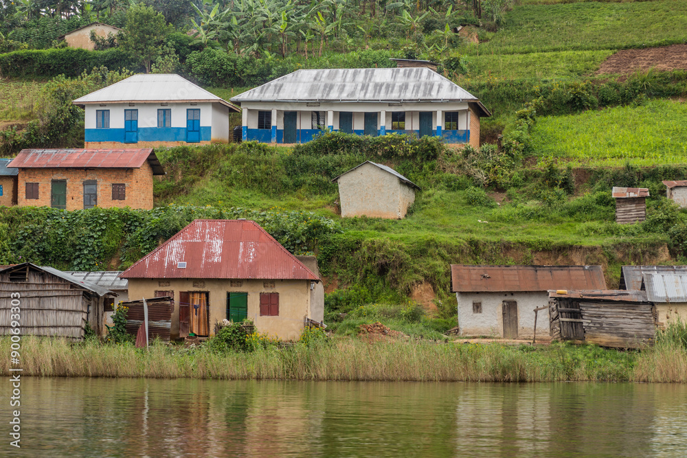 Buhutu town at the coast of Bunyonyi lake, Uganda Buhutu town at the coast of Bunyonyi lake, Uganda