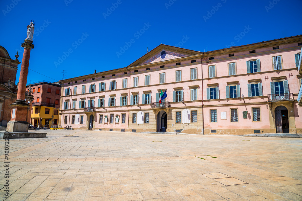 Obraz premium A view towards the northern side of the main square of the 20 September in Castel San Pietro Terme, Italy in summertime