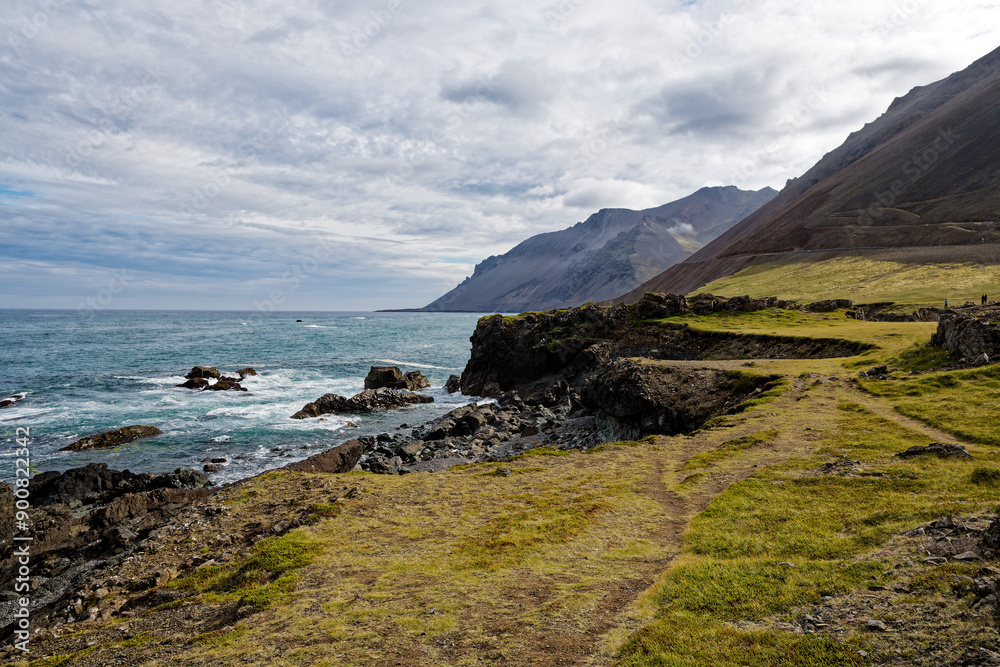 Fototapeta premium view of the coast