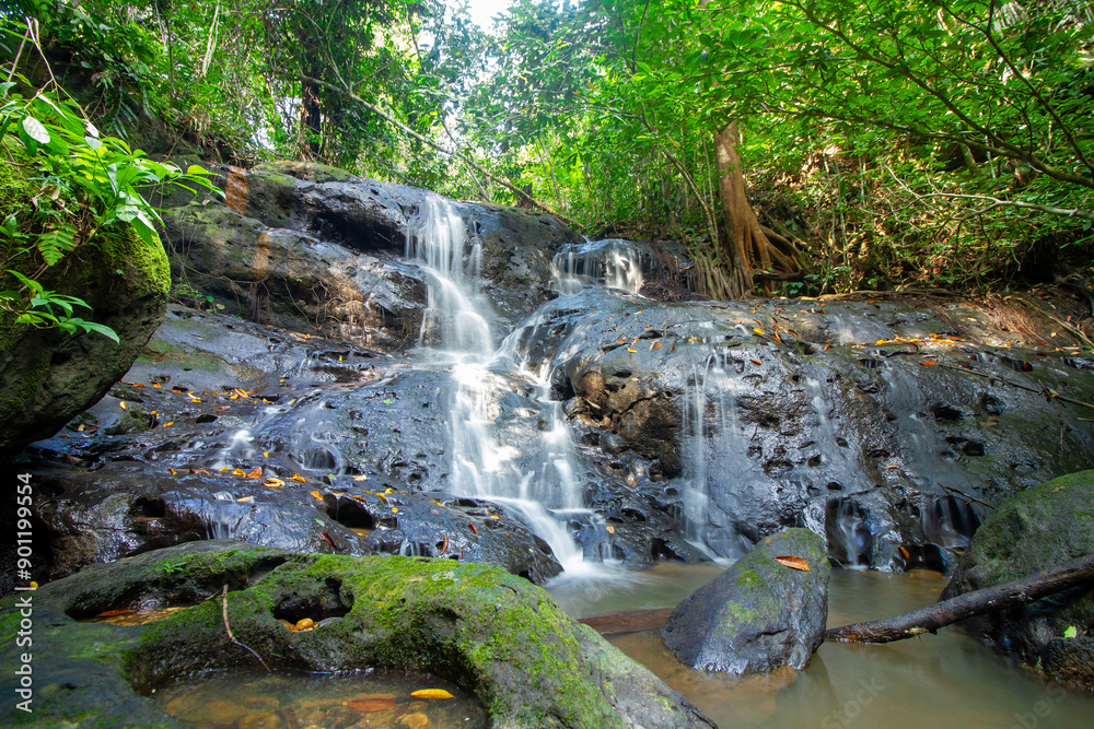 Obraz premium Ono Waterfall in East Barito, Borneo