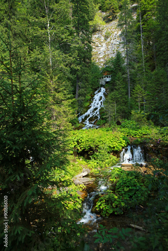 Obraz na płótnie Cascada Sapte Izvoare - Seven Springs Waterfall near Scropoasa lake in the Bucegi Mountains, Romania w salonie