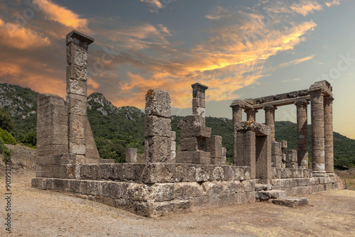 Foto Ruins of Roman Temple Antas at Sunset
