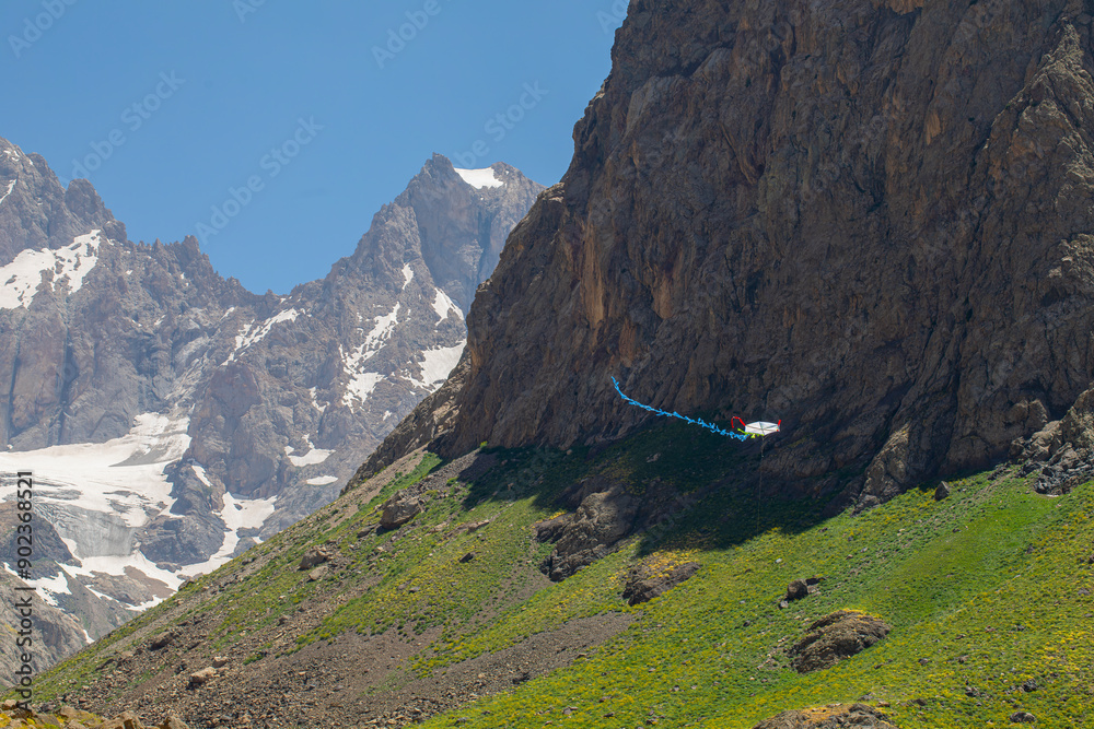 cilo mountains, hakkari, high mountains and clouds, valley of heaven and hell, kite in the air cilo mountains, hakkari, high mountains and clouds, valley of heaven and hell, kite in the air