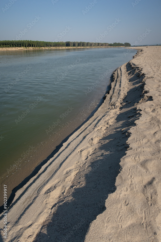 Po river beach sun landscape nature vision