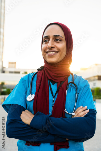 Photography Beautiful arab nurse wearing hijab portrait at the city hospital - Middle easter