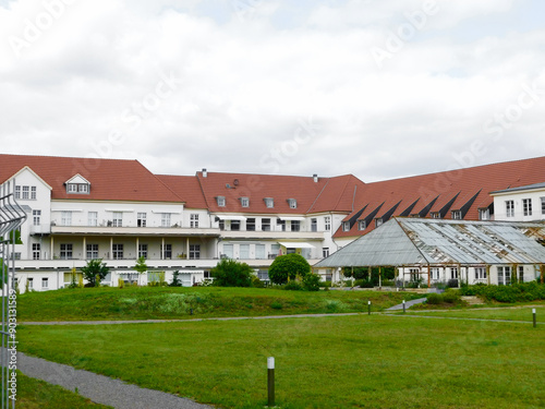 Sanierung eines historischen Gebäudekomplexes photo