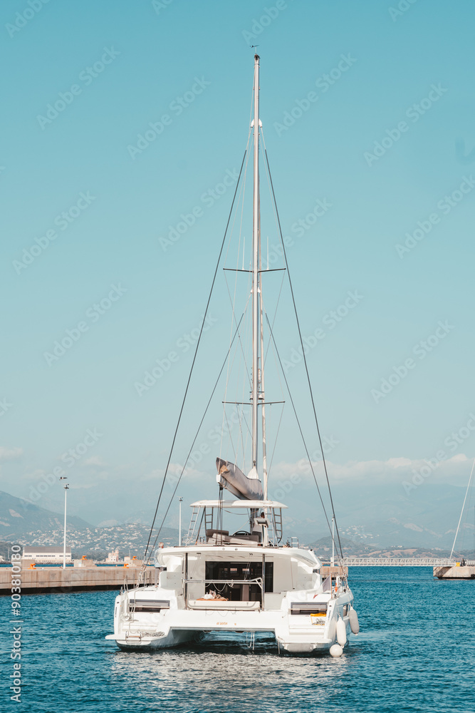 un catamaran dans le port d'Ajaccio en Corse un catamaran dans le port d'Ajaccio en Corse