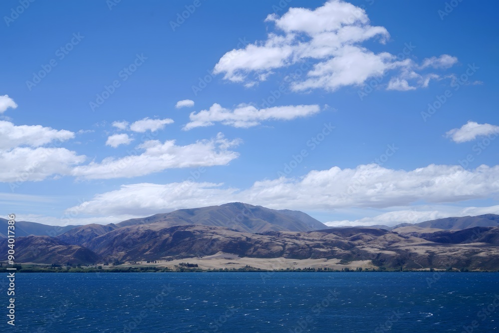 Fototapeta premium Mountain Range and Blue Lake