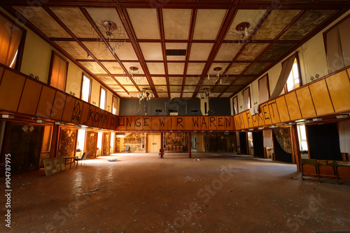 big old hallway in a DDR educational institution
