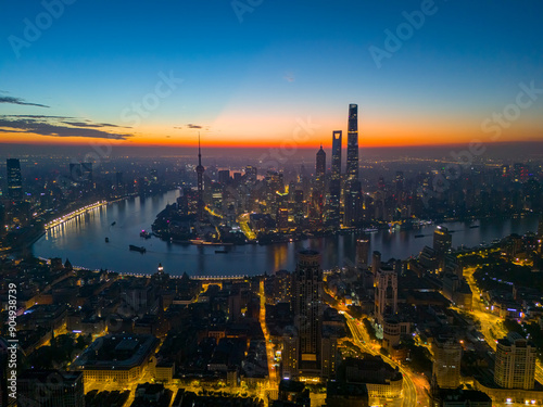 Photography Aerial view of shanghai skyline and huangpu river at sunrise