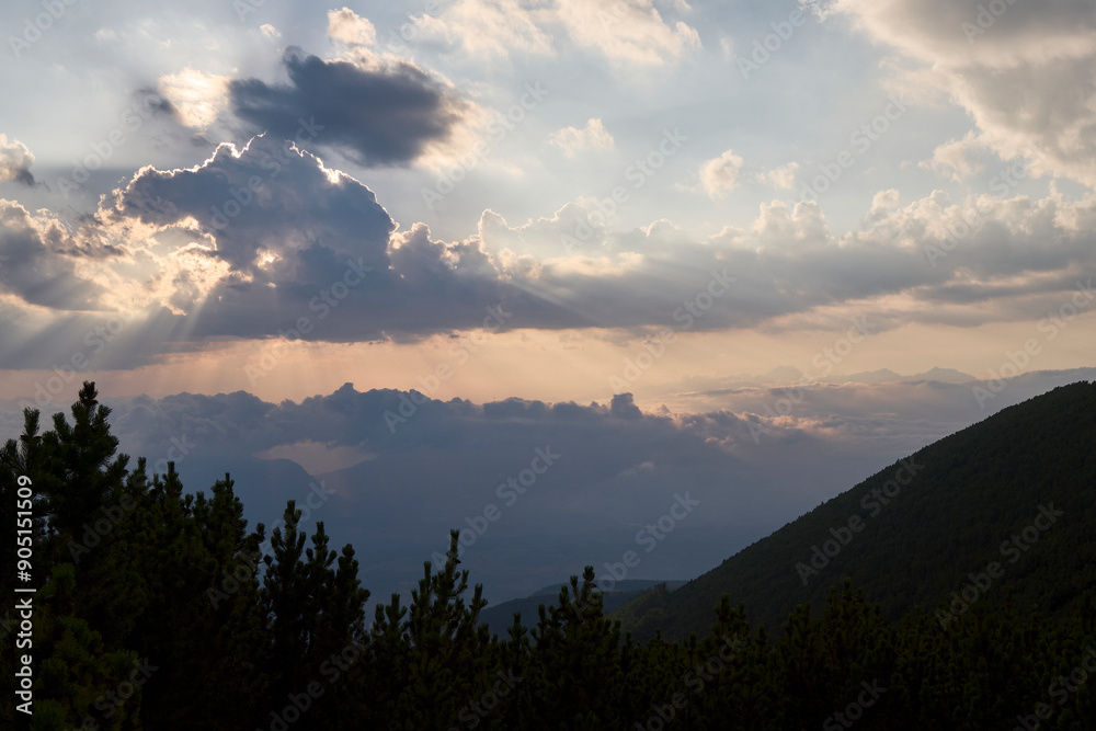 Φωτογραφία Parco Nazionale della Maiella: Tramonto con inversione termica sulla valle dell'