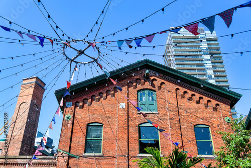 Canvas Print Colonial heritage building in Distillery District, Toronto, Canada