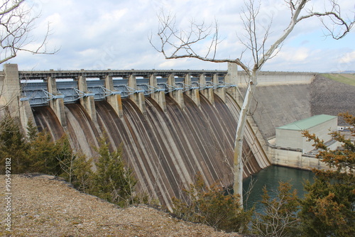 Wallpaper Mural dam on the river Torontodigital.ca