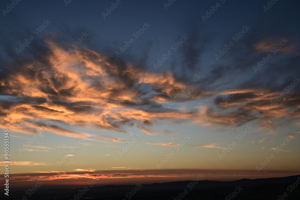 Fototapeta premium sunset in the mountains