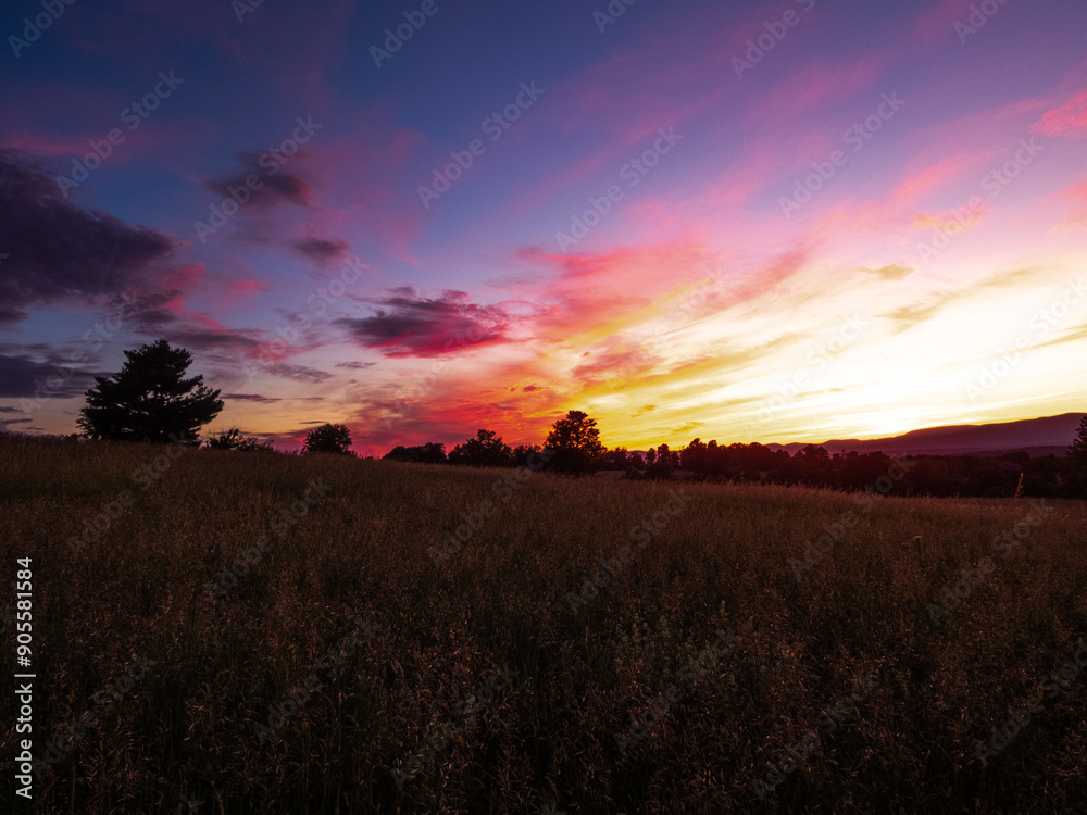 Obraz premium Burger Hill Sunset New York